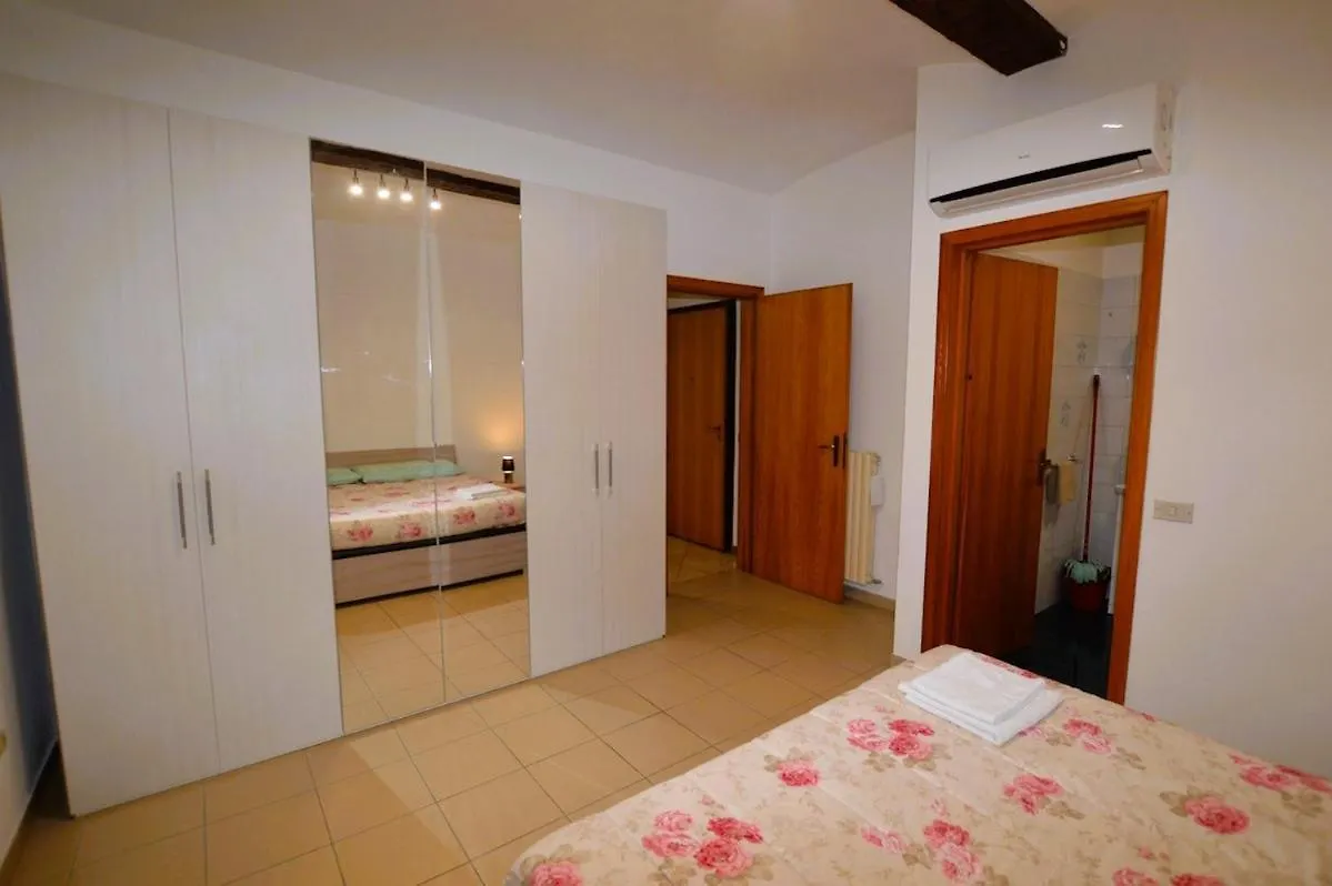 Storchi 417 Apartment Modena 0*,